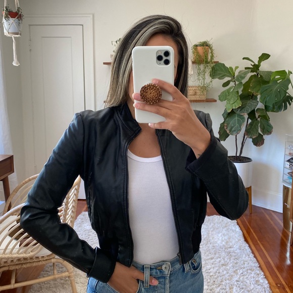 bcbg cropped leather jacket